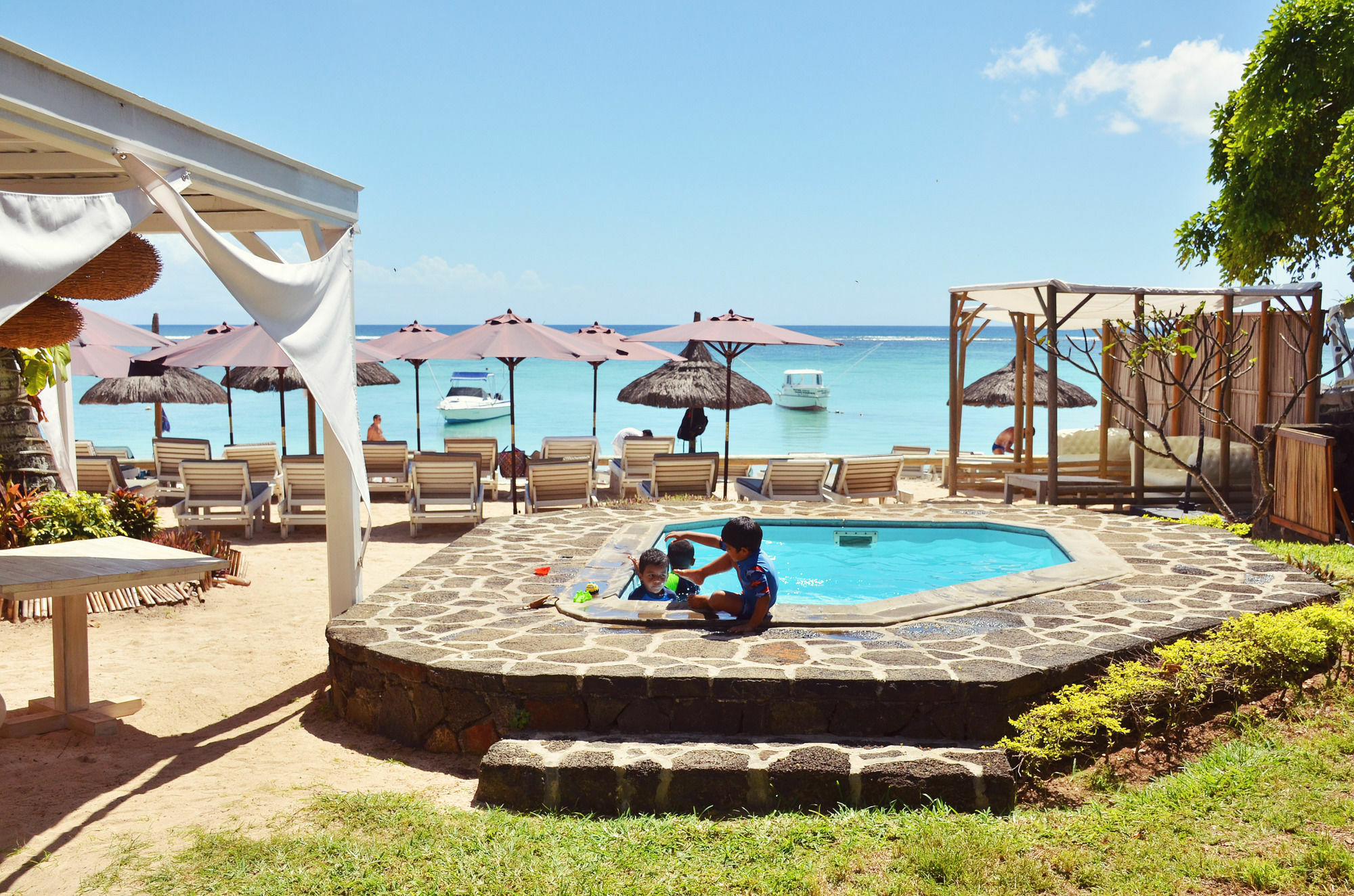 Clos du Littoral by Evaco Grand Baie Esterno foto